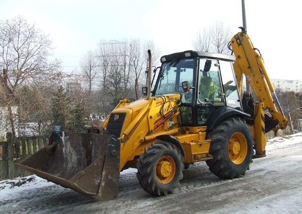 JCB 3CX z roku 2001