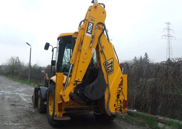 Koparko ładowarka JCB 3CX Sitemaster z roku 2003. — zdjęcie 3