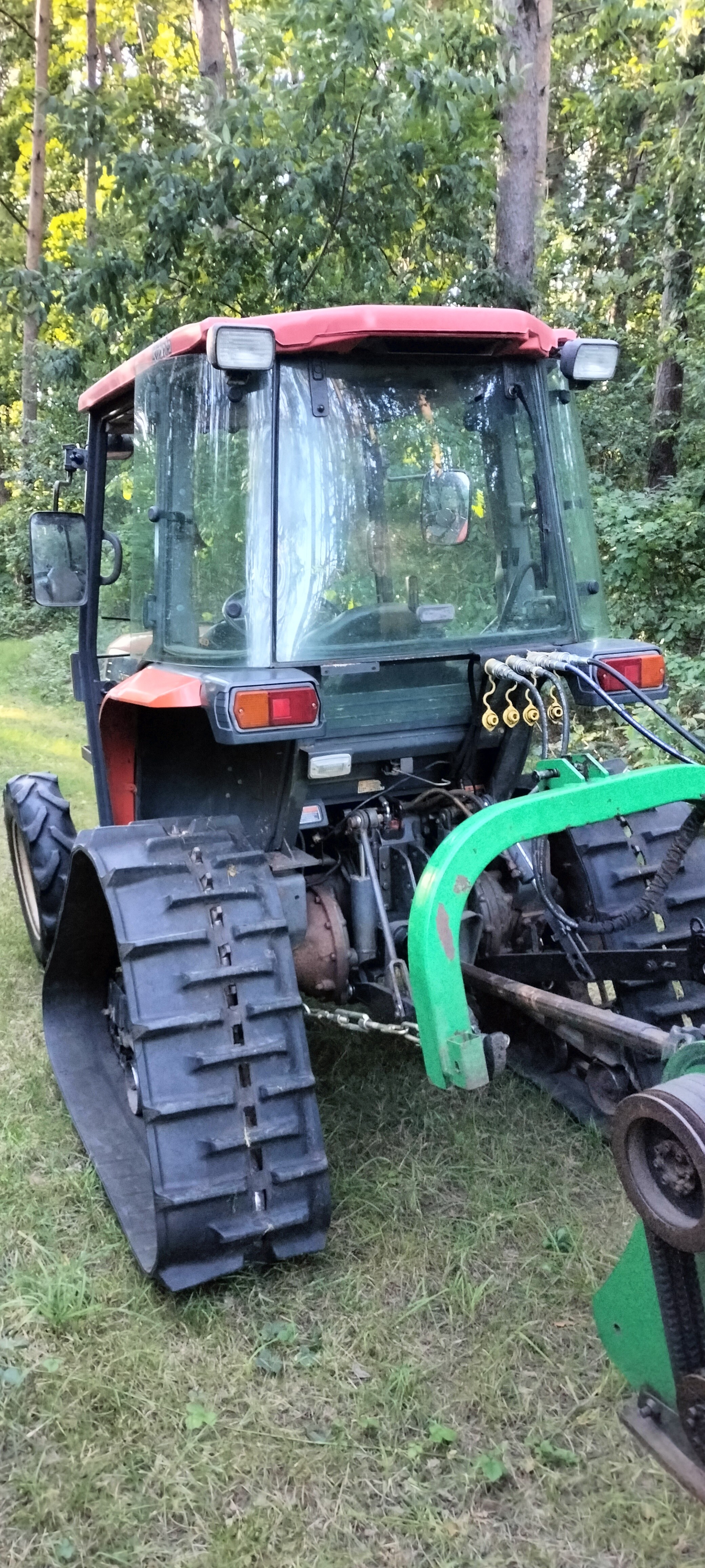 Traktor gąsienicowy Kubota KL41 — zdjęcie 1