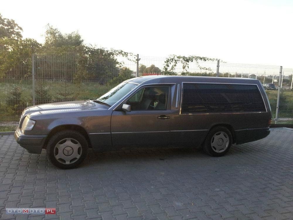 Mercedes-Benz W124 karawan pogrzebowy — zdjęcie 3