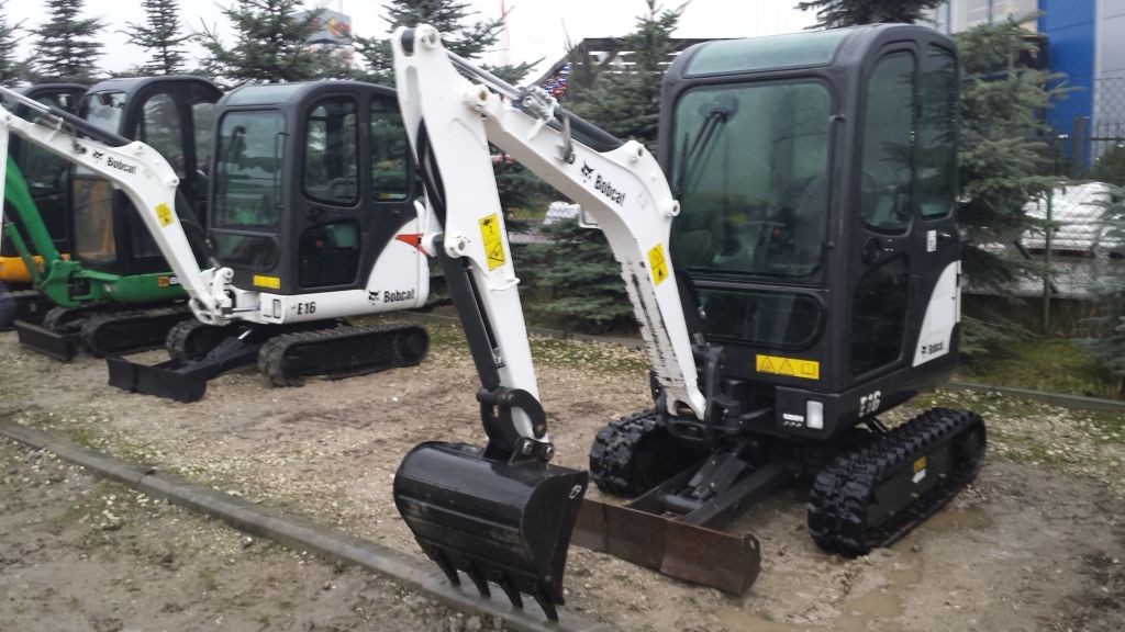 BOBCAT E16 2014 14KM 200mth KOPARKA LEASING GWARANCJA — zdjęcie 7