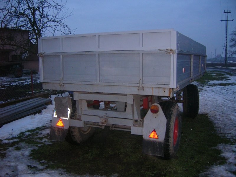 Przyczepa rolnicza — zdjęcie 3