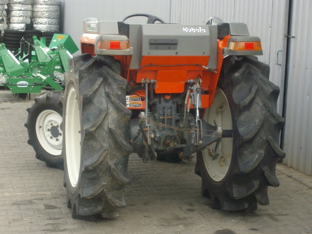 Mini traktor Kubota GL301, Klimatyzacja, 4x4, 31KM — zdjęcie 4