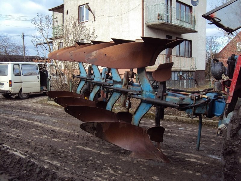 OVERUM 4   POLECAM — zdjęcie 1