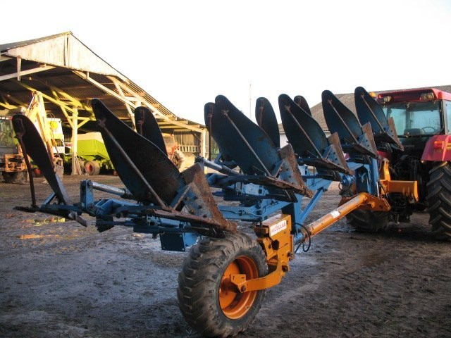 PŁUG OBRACANY 4+1 PÓŁZAWIESZANY — zdjęcie 4