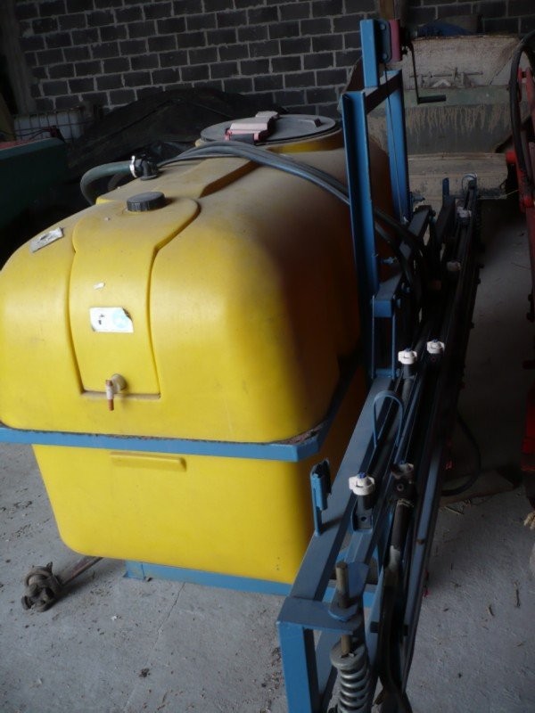PLN Opryskiwacz zawieszany 800L 12M - 2005 - 800L — zdjęcie 3
