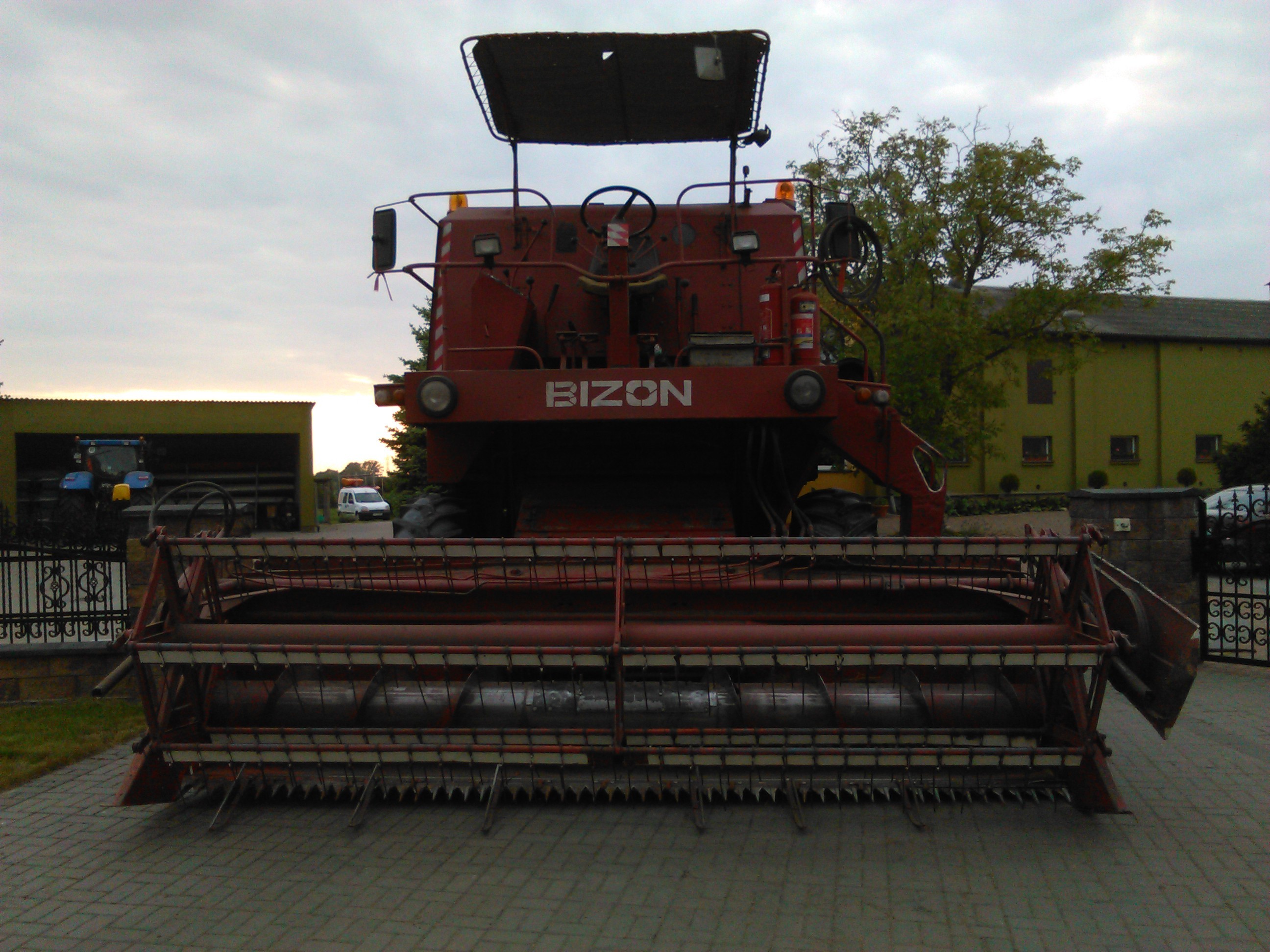 Kombajn Bizon Super Z-056. Sprawdź!!! — zdjęcie 6