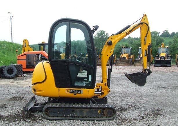 minikoparki JCB 801, 802, 804, 805 — zdjęcie 4
