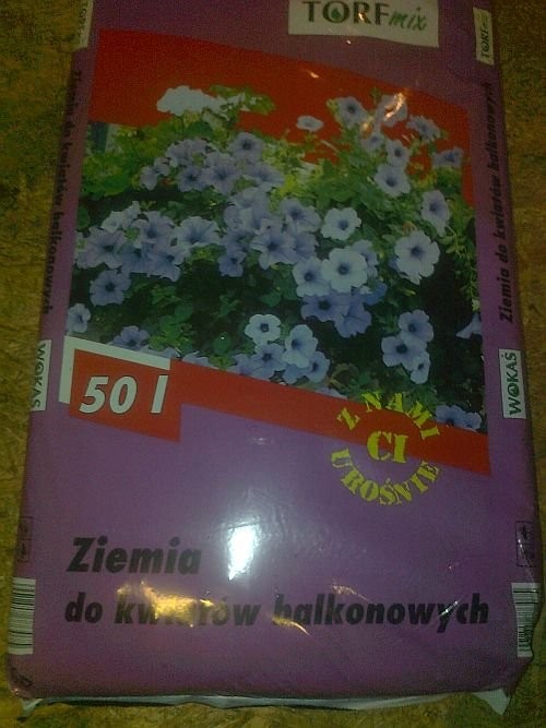 Ziemie, torfy, podłoża — zdjęcie 3