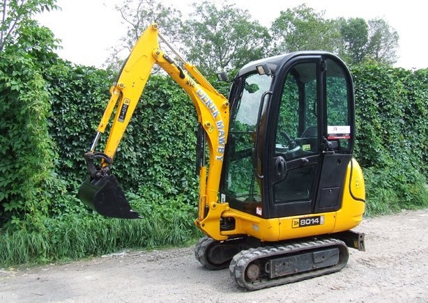 MINI KOPARKA JCB 8014 z roku 2007 — zdjęcie 3