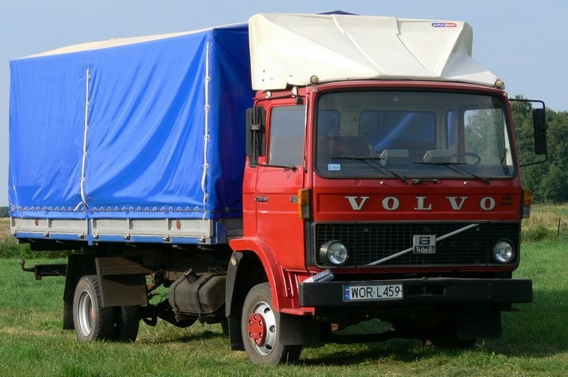 VOLVO F408 — zdjęcie 1