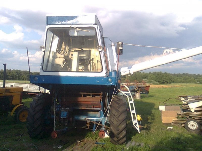 PILNIE SPRZEDAM KOMBAJN FORSZMIT E-512 — zdjęcie 1