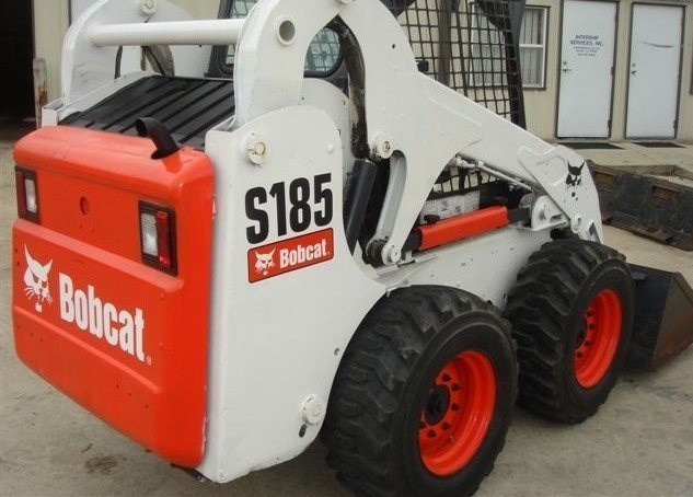 Bobcat S185 LADOWARKIE — zdjęcie 4