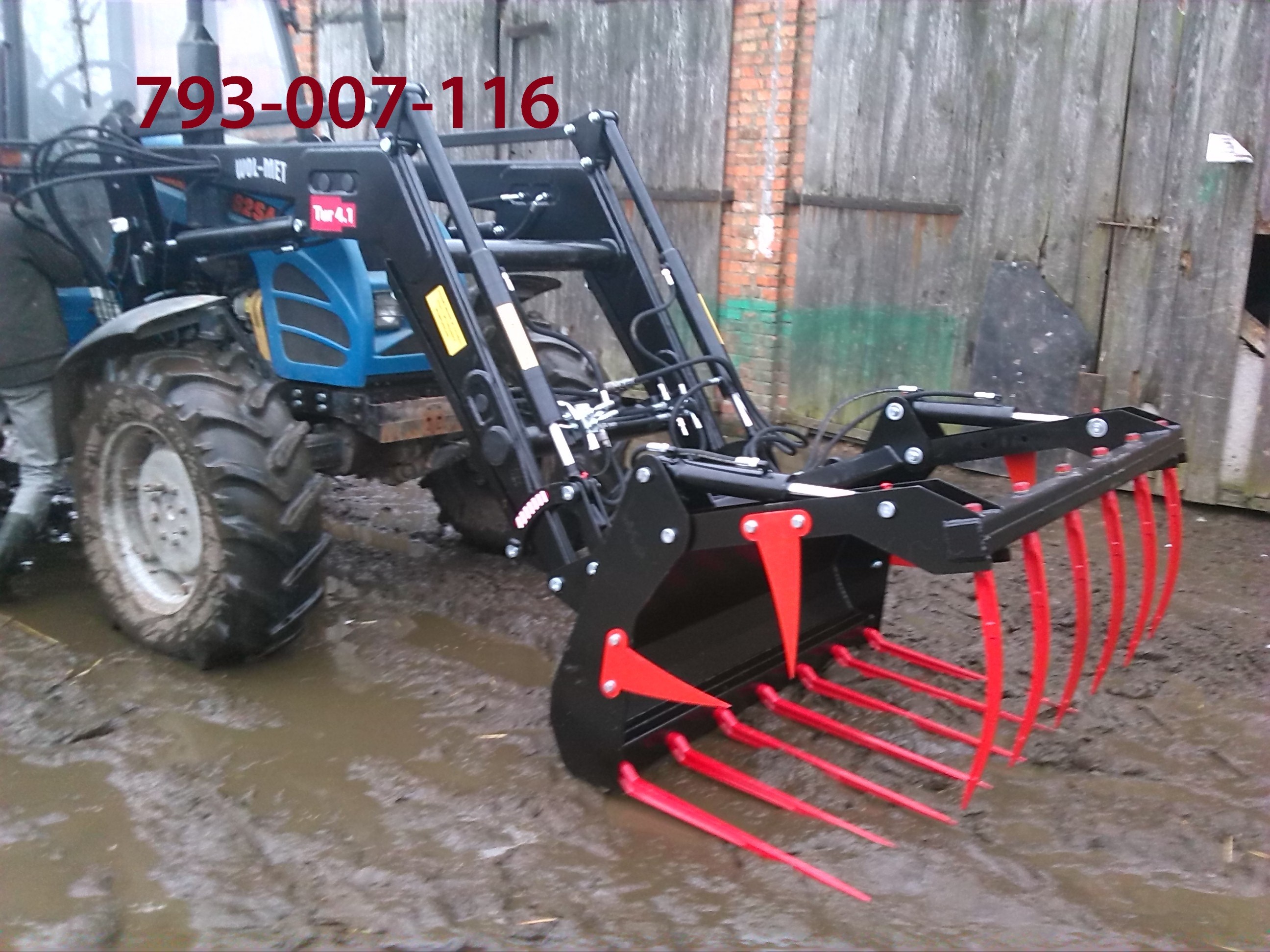 Tur Ładowacz Czołowe 4 samopoziomujący, udźwig 1500kg — zdjęcie 6