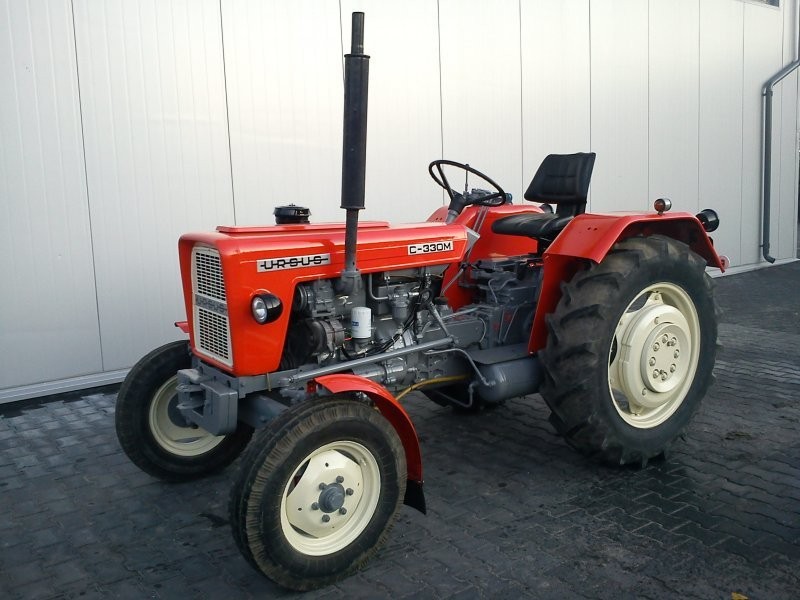URSUS C-330M — zdjęcie 2