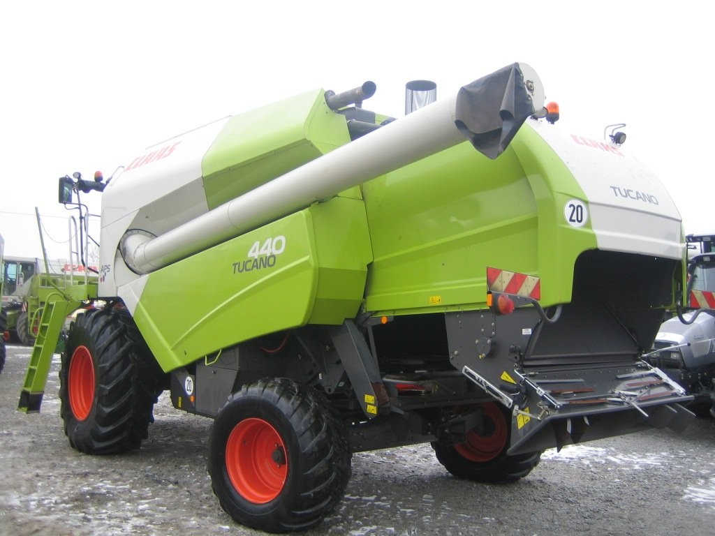 Claas Tucano 440 6,6m vario - 2007 — zdjęcie 3