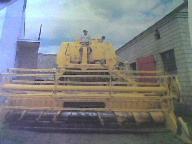 kombajn new holland clayson 140