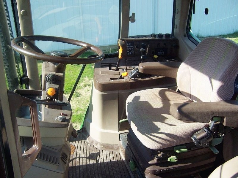 John Deere 6420 Traktor — zdjęcie 3