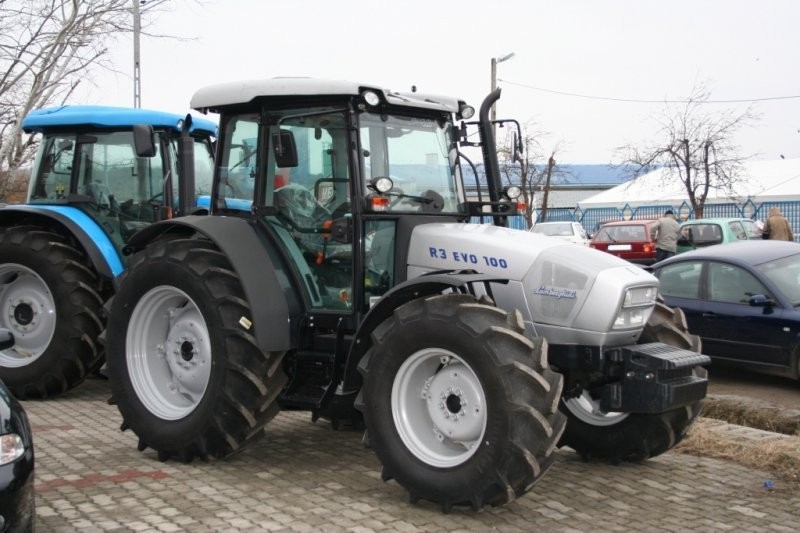 SPRZEDAM CIĄGNIK LAMBORGHINI R3 EVO 100DT