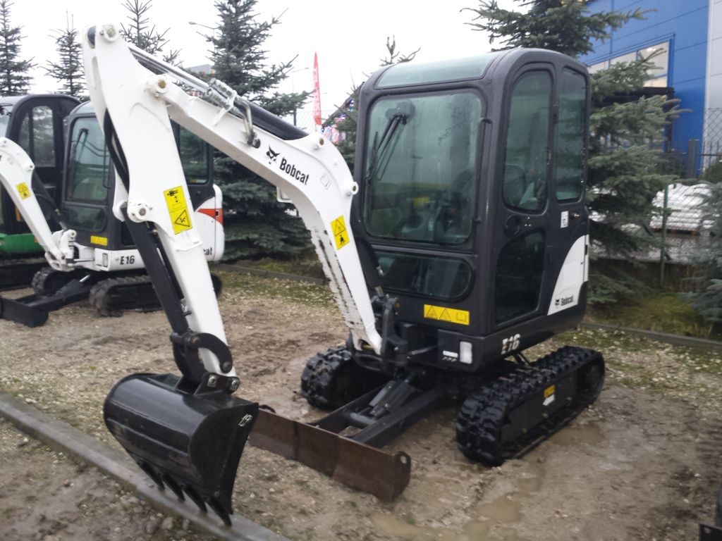 BOBCAT E16 2014 14KM 200mth KOPARKA LEASING GWARANCJA — zdjęcie 2