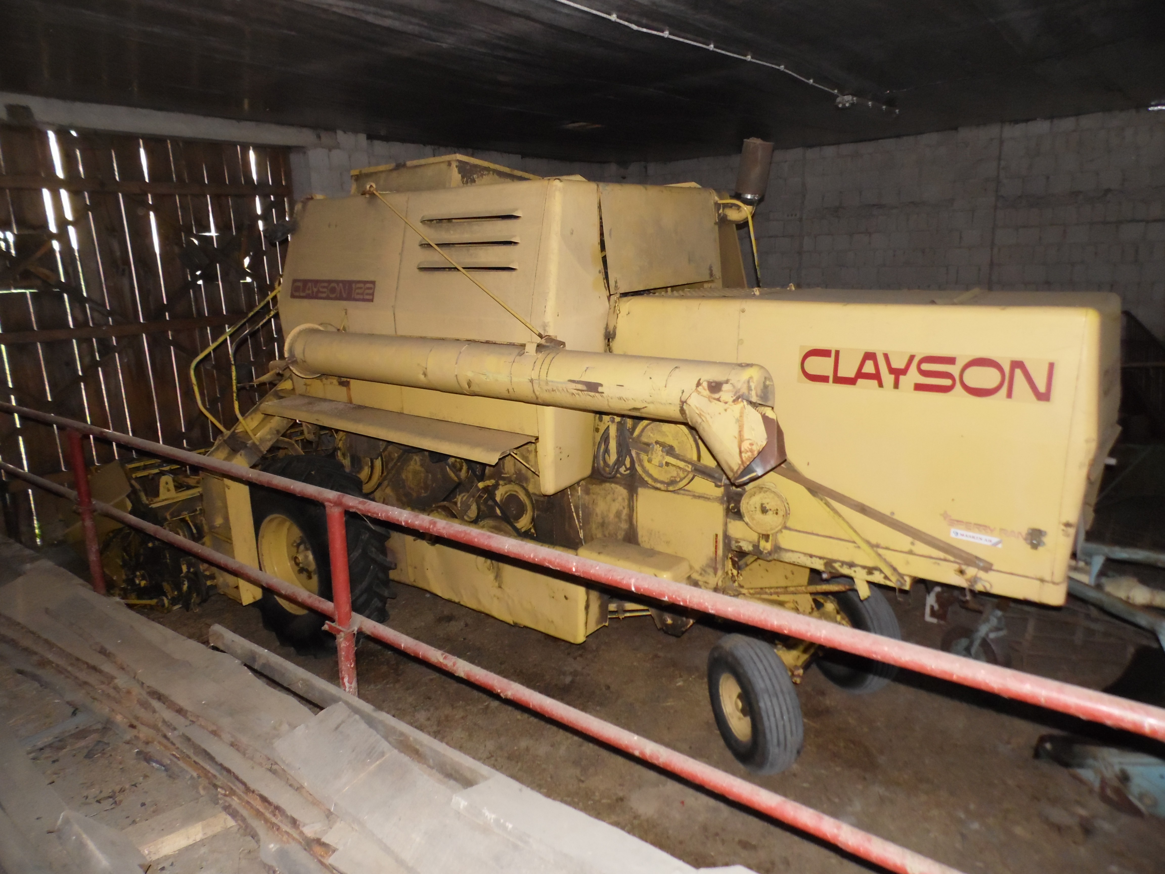 New Holland Clayson 122 — zdjęcie 5