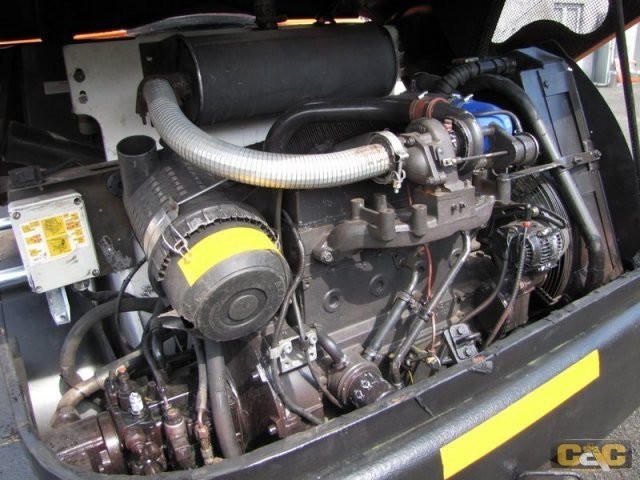 ŁADOWARKA BOBCAT AL440 TURBO — zdjęcie 4
