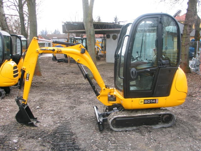 Mini koparka JCB 801.4 2008 rok — zdjęcie 4