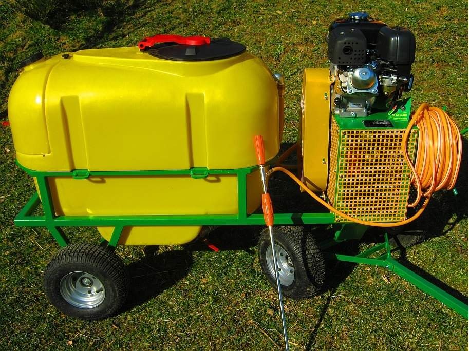 Opryskiwacz spalinowy wózkowy zbiornik 200L, silnik 6,5 HP, 14-22l/min — zdjęcie 4