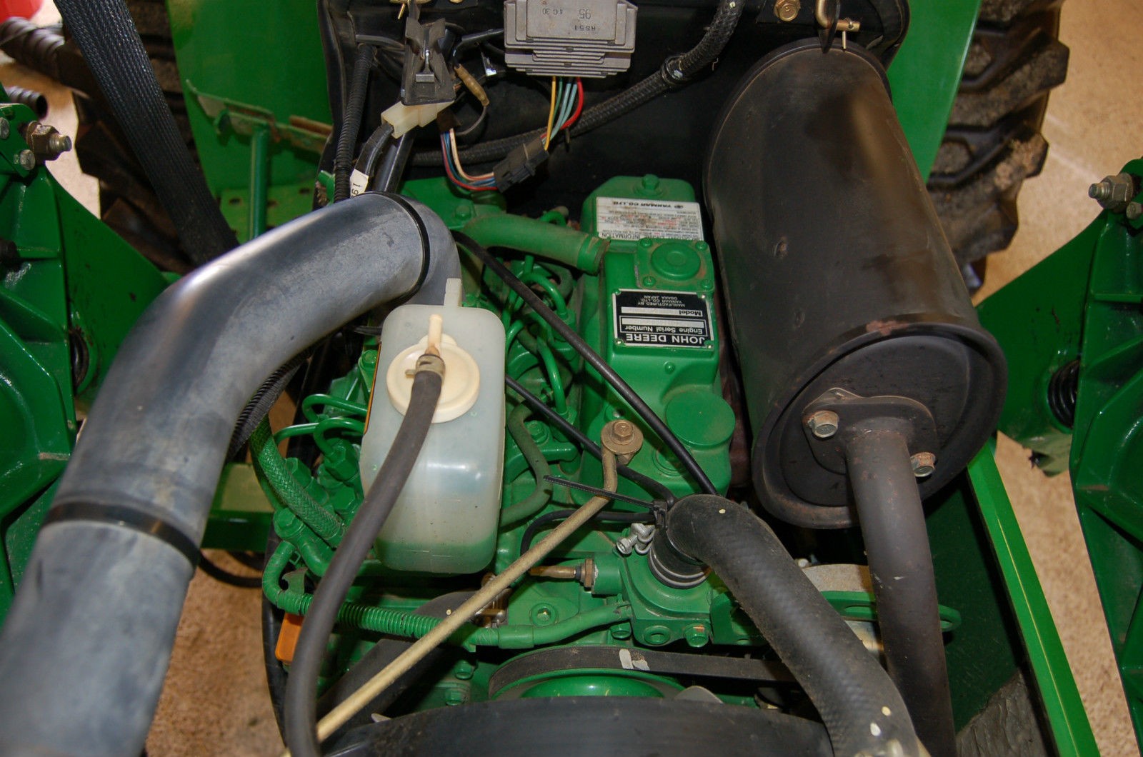 Stan bardzo dobry John Deere 790 — zdjęcie 4