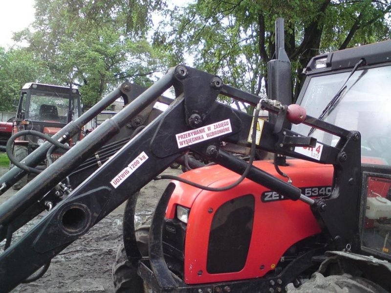 ładowacz czołowy tur do zetor 2004r — zdjęcie 1