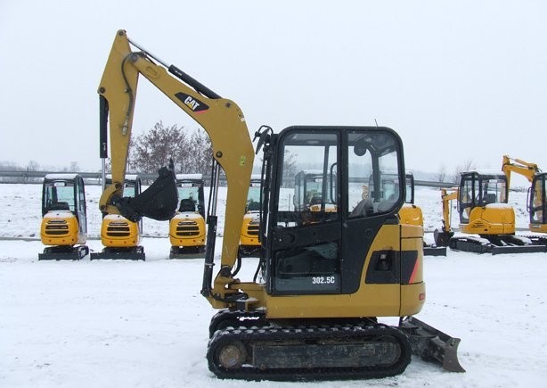 CAT 302,5C z roku 2008.. — zdjęcie 1