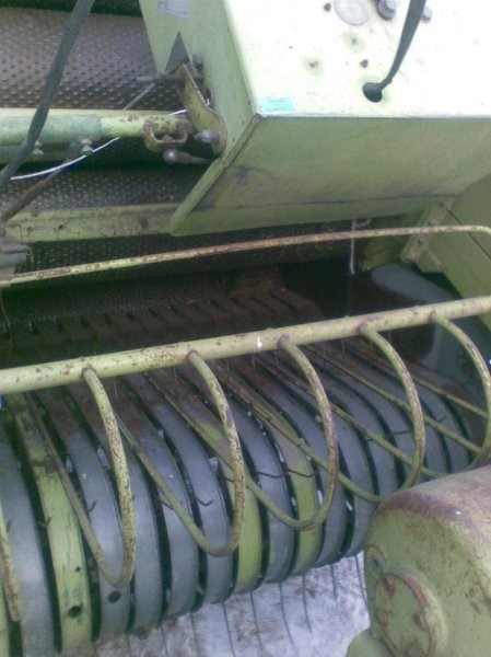 Sprzedam prasę Claas Rollant 44 — zdjęcie 2