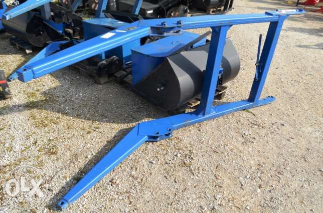 Ładowacz czołowy TUR3 MECH. do MF 500kg PROMOCJA! RATY 0% Fabryczny! — zdjęcie 1