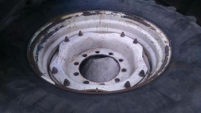 Kola kompletne,felgi opony 540/65R30 New Holland 8670,Renault,Case,. — zdjęcie 2