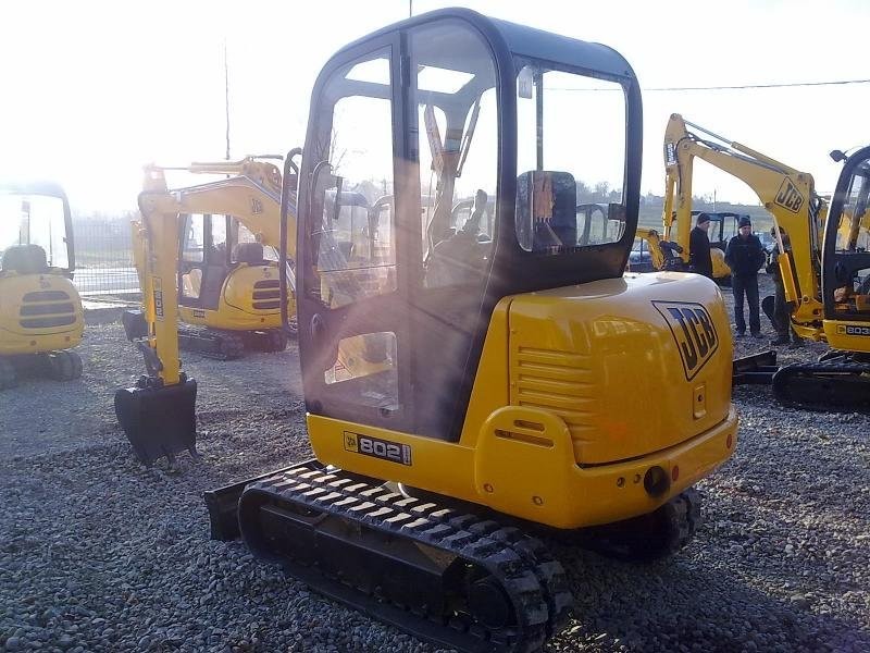 JCB 802 Super - koparka gąsienicowa - r: 2006 — zdjęcie 3