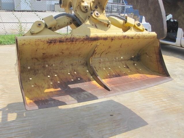 Caterpillar M315 — zdjęcie 5