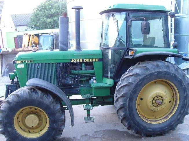 JOHN DEERE 4455, 1992 ROK