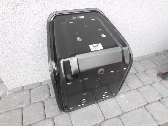  Fotel do mini traktorka Yanmar Iseki Mitshubishi Kubota Hako  — zdjęcie 3