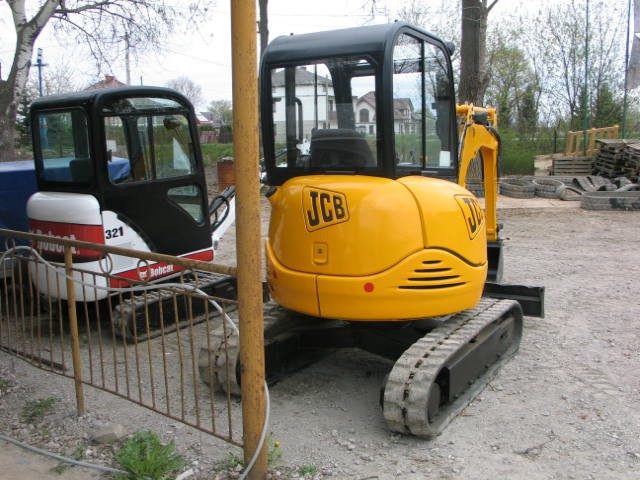 JCB 8027 ZTS - 2002 rok — zdjęcie 4