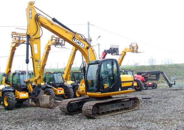 JCB JS 130LC — zdjęcie 1