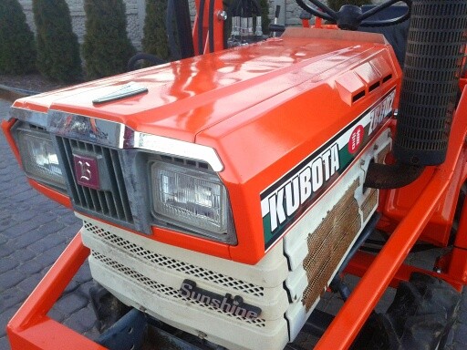 Kubota B 1702 17KM 4x4+Ładowacz czołowy TUR — zdjęcie 6