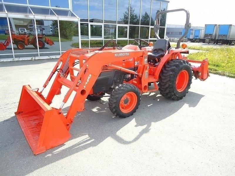 Kubota BL34 , z ładowaczem - 2007 — zdjęcie 2
