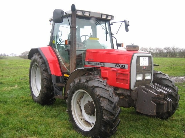 Massey Ferguson 6160 — zdjęcie 1