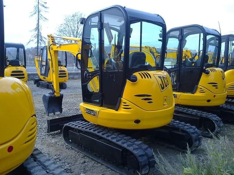 JCB 8030 ZTS 2006-2007 — zdjęcie 4