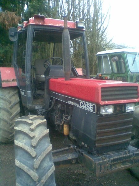 case 956 xl — zdjęcie 2