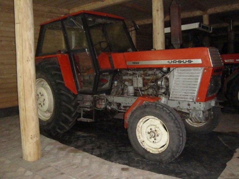 Ursus 1222 rocznik 86  117KM — zdjęcie 1