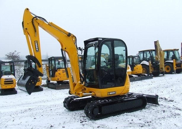 Minikoparka JCB 8045 ZTS, rok 2006
