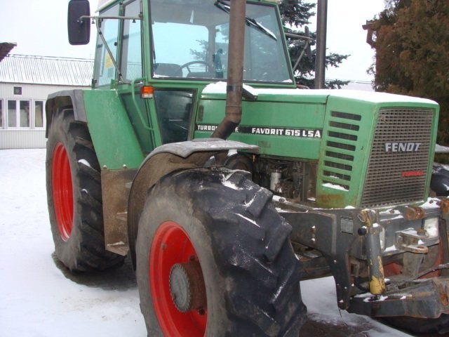 Ciągnik Fendt 615 185 KM — zdjęcie 1
