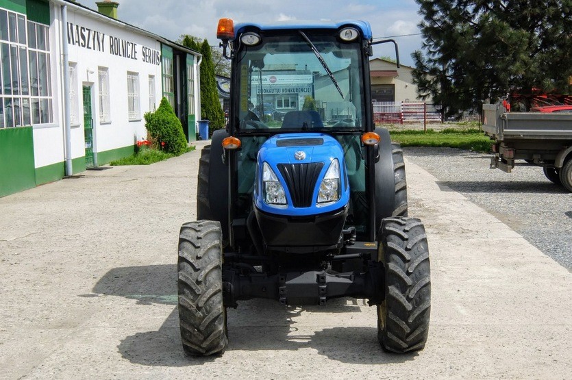 Ciągnik kołowy NEW HOLLAND T 4040F, 2008r, 88 000 zł + VAT, z Francji — zdjęcie 8