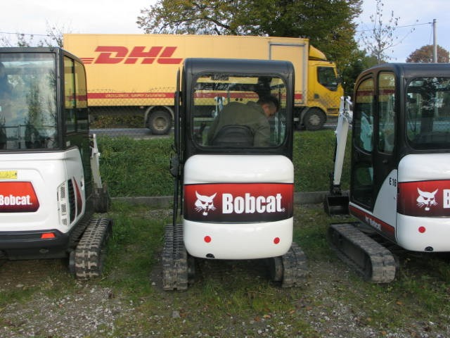 Sprzedam Bobcat E16 2013 - koparkikrakow.pl — zdjęcie 2